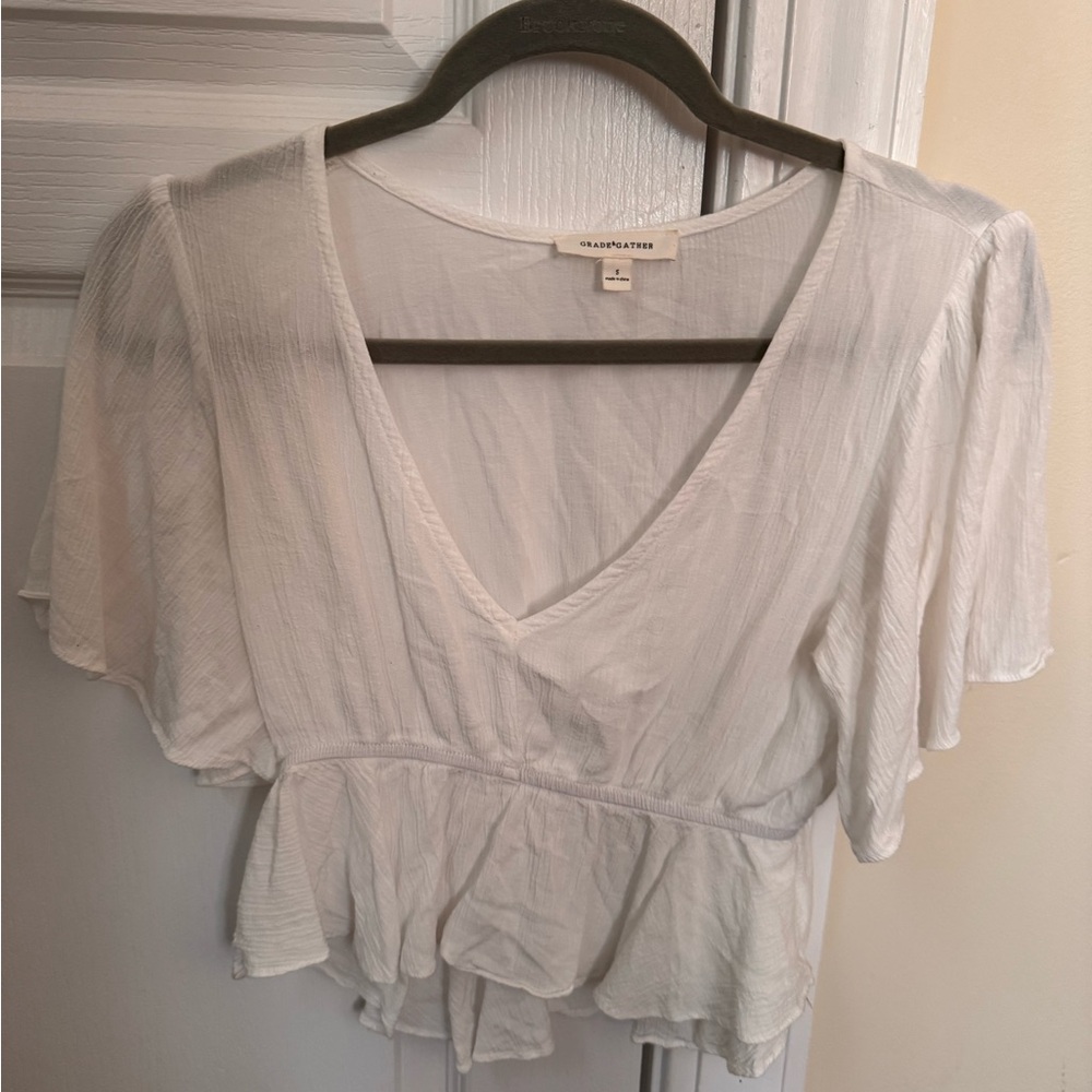 Chic White Flutter Sleeve Peplum Blouse